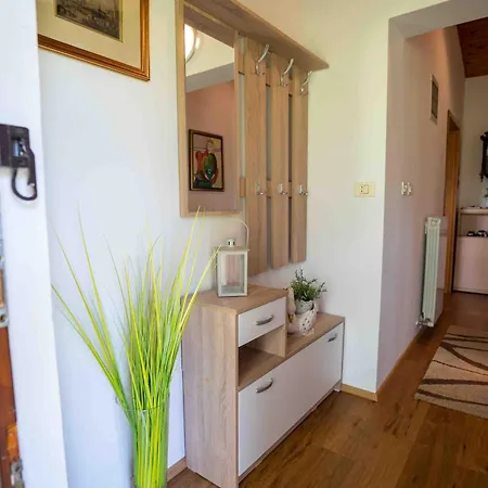 Apartment Belveder Hisa Lidija Apartment *