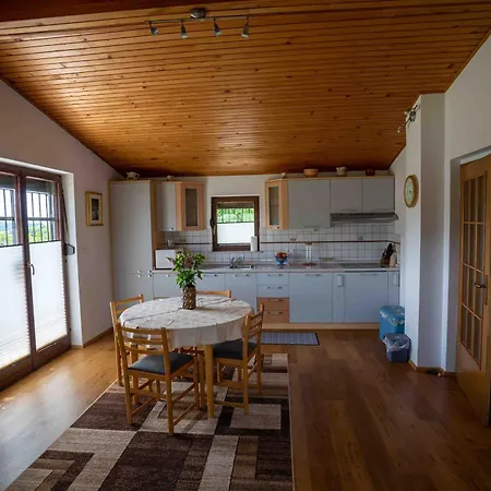 아파트 Apartment Belveder Hisa Lidija *