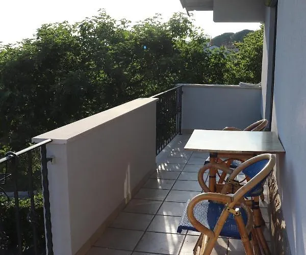 Appartement Belveder Hisa Lidija *